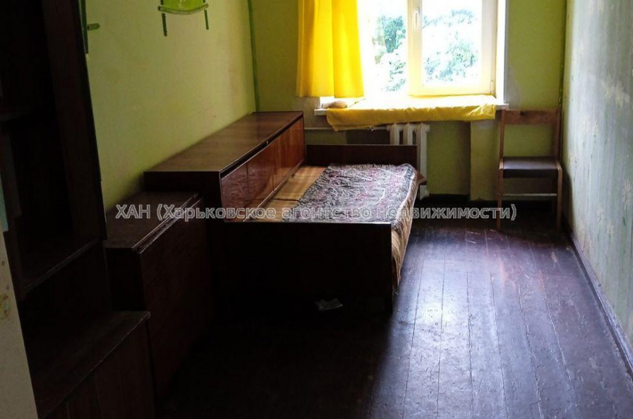 Продам квартиру, 1 кім., 85 м², советский ремонт 