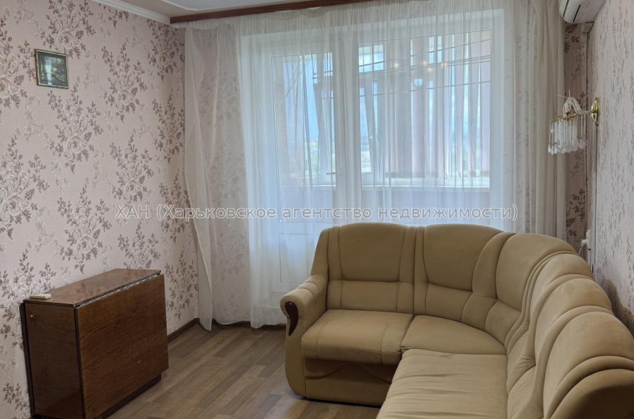 Сдам квартиру, Сергея Тимошенко ул. , 1  ком., 33 м², капитальный ремонт 
