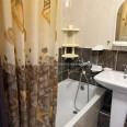 Сдам квартиру, Сергея Тимошенко ул. , 1  ком., 33 м², капитальный ремонт 