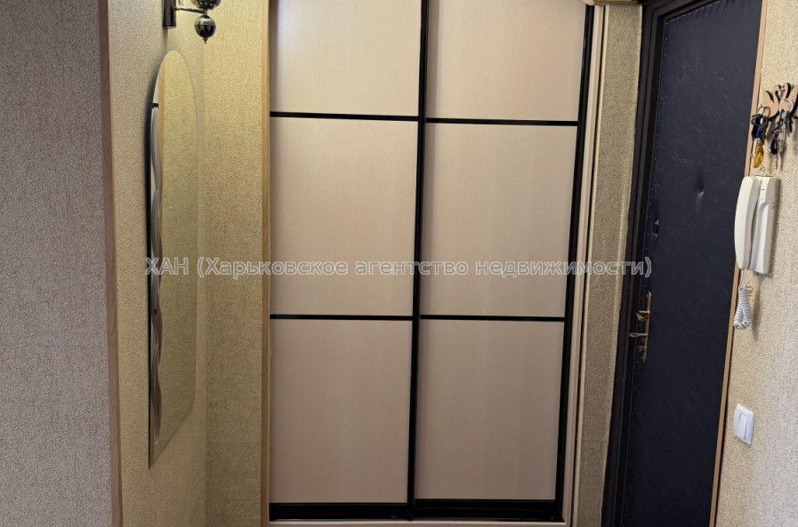Сдам квартиру, Сергея Тимошенко ул. , 1  ком., 33 м², капитальный ремонт 