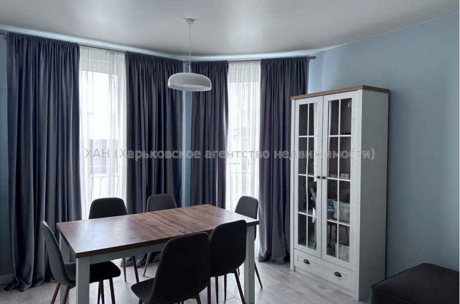 Продам квартиру, Героев Харькова просп. , 2  ком., 64 м², евроремонт 
