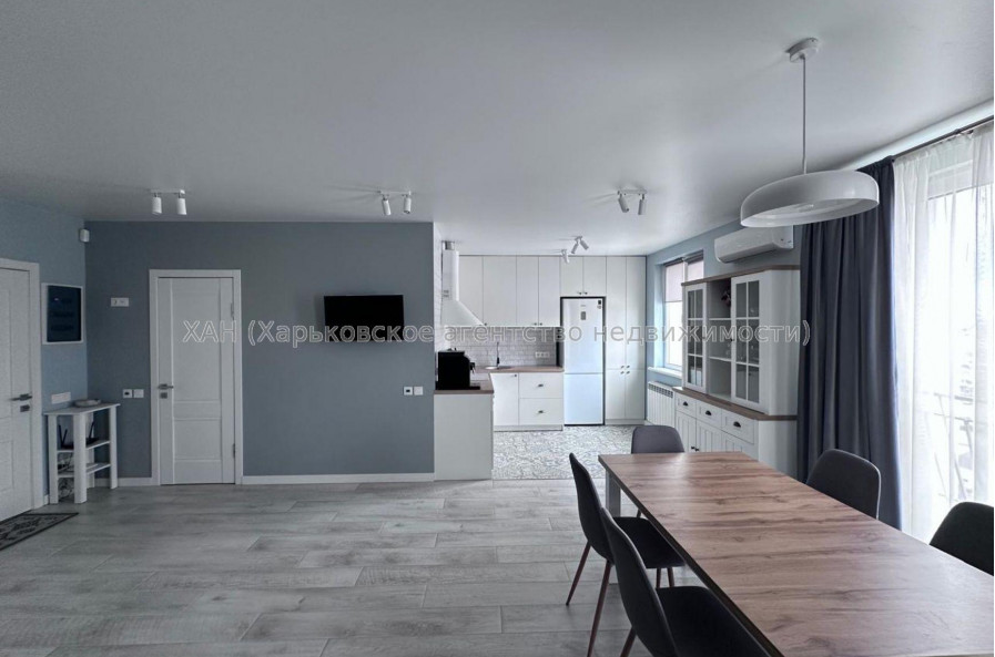 Продам квартиру, Героев Харькова просп. , 2  ком., 64 м², евроремонт 