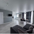 Продам квартиру, Героев Харькова просп. , 2  ком., 64 м², евроремонт 