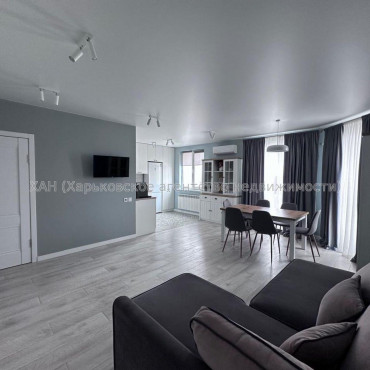 Продам квартиру, Героев Харькова просп. , 2  ком., 64 м², евроремонт 