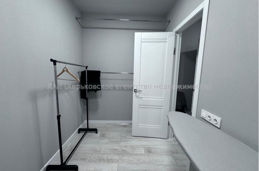 Продам квартиру, Героев Харькова просп. , 2  ком., 64 м², евроремонт 