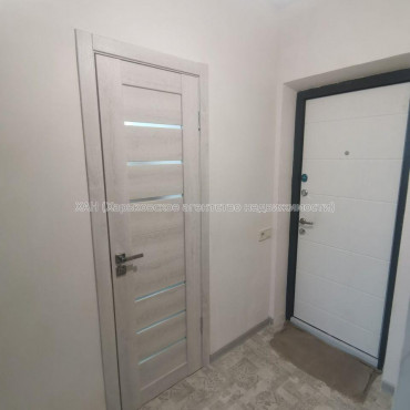 Продам квартиру, Мира ул. , 1  ком., 37 м², капитальный ремонт 