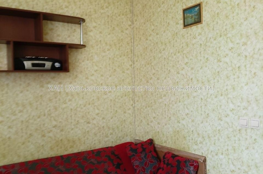 Продам квартиру, Павловская ул. , 1 кім., 16 м², косметический ремонт 