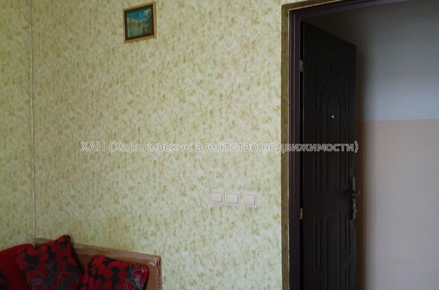 Продам квартиру, Павловская ул. , 1 кім., 16 м², косметический ремонт 