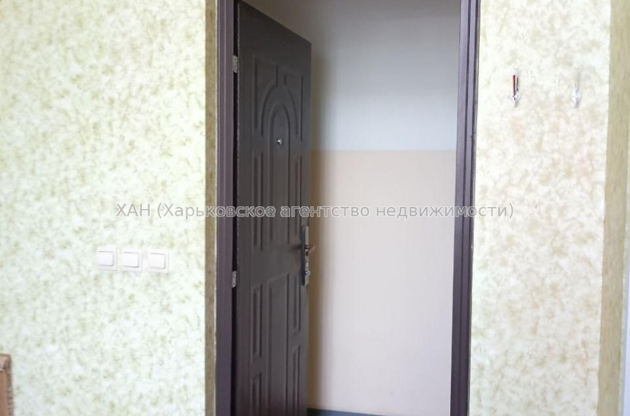 Продам квартиру, Павловская ул. , 1 кім., 16 м², косметический ремонт 