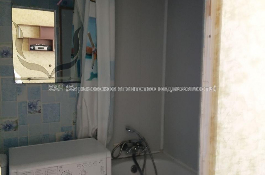 Продам квартиру, Павловская ул. , 1 кім., 16 м², косметический ремонт 