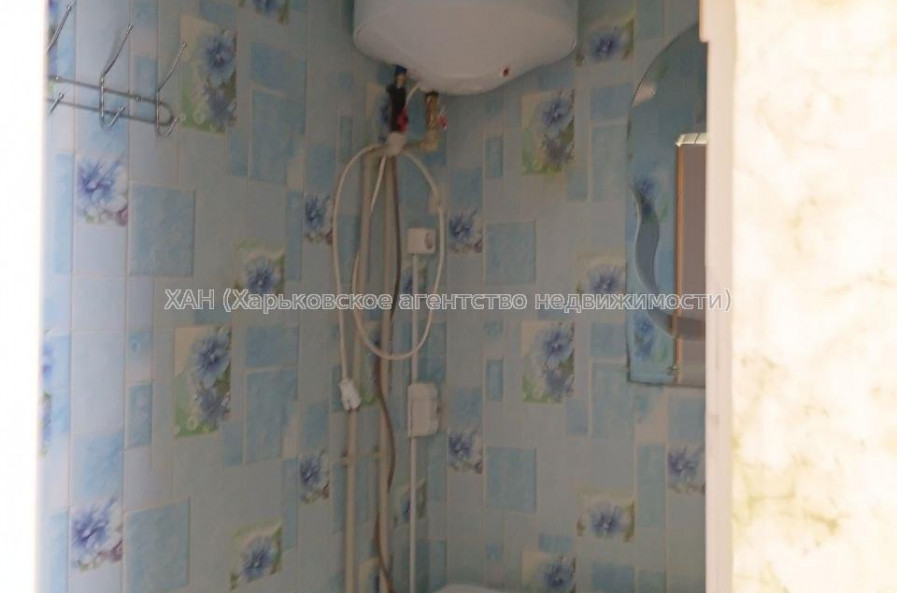 Продам квартиру, Павловская ул. , 1 кім., 16 м², косметический ремонт 