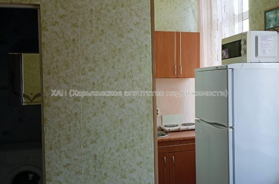 Продам квартиру, Павловская ул. , 1 кім., 16 м², косметический ремонт 