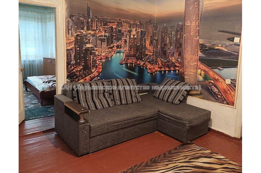 Продам квартиру, Салтовское шоссе , 3 кім., 70 м², косметический ремонт 
