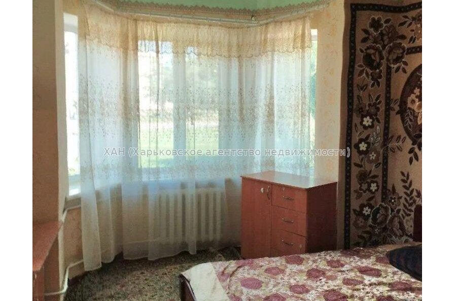 Продам квартиру, Салтовское шоссе , 3 кім., 70 м², косметический ремонт 