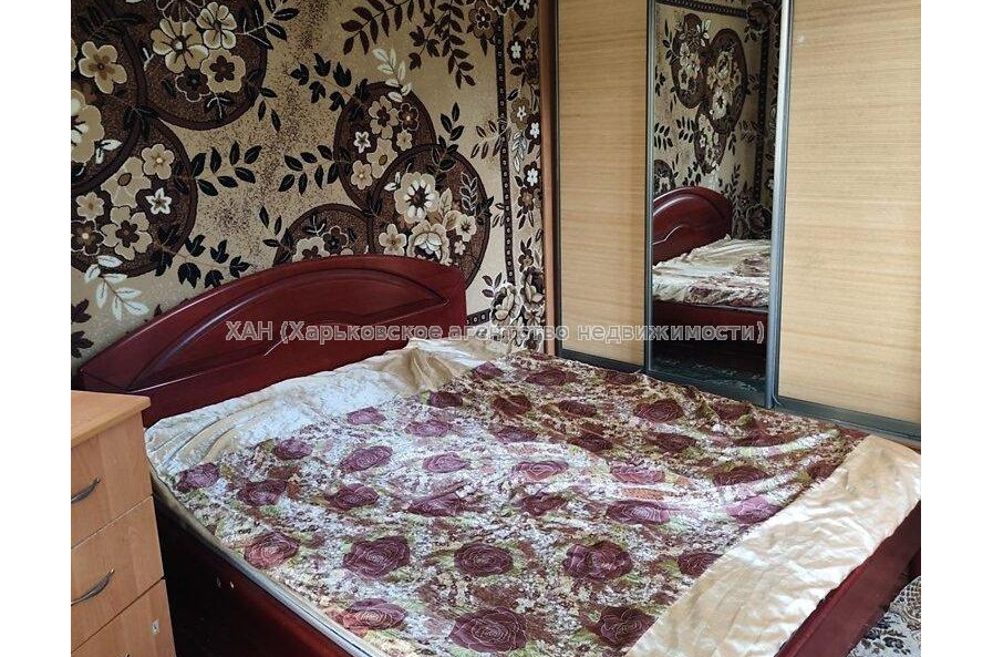 Продам квартиру, Салтовское шоссе , 3 кім., 70 м², косметический ремонт 