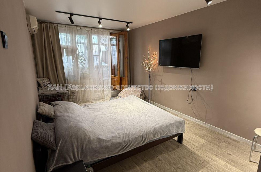 Продам квартиру, Академика Павлова ул. , 2 кім., 45.10 м², косметический ремонт 