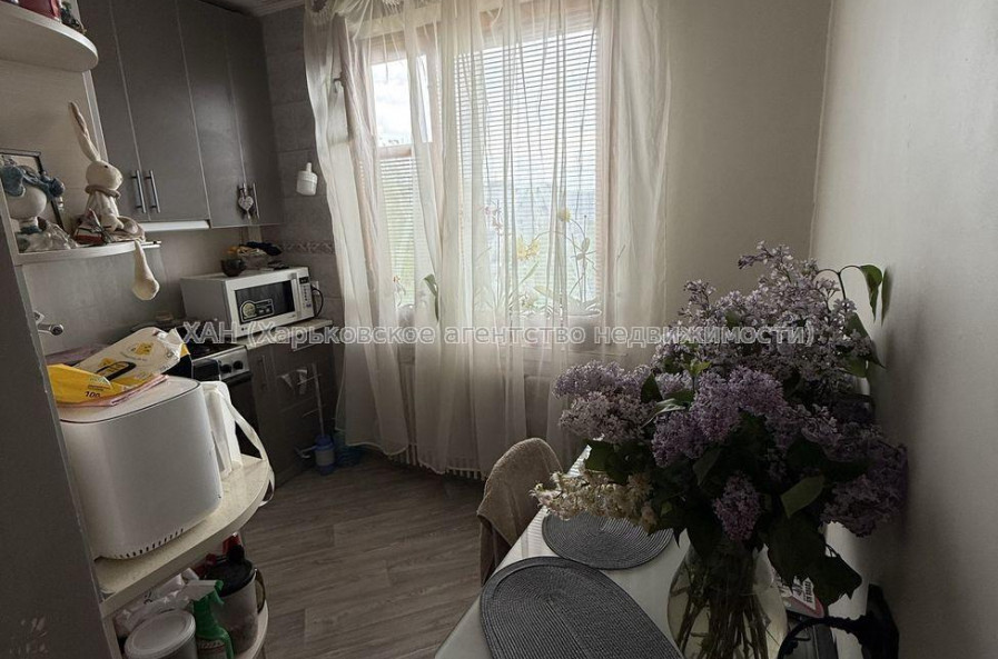Продам квартиру, Академика Павлова ул. , 2 кім., 45.10 м², косметический ремонт 