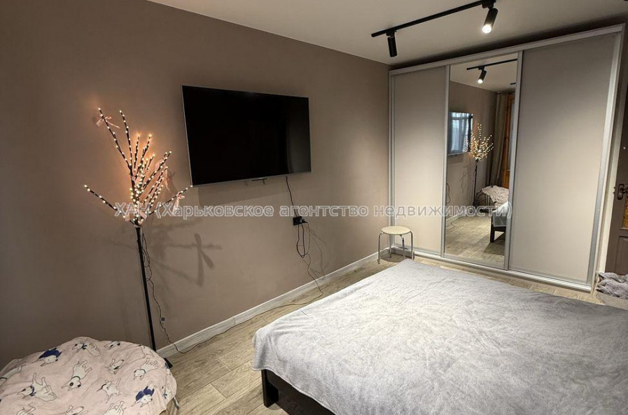 Продам квартиру, Академика Павлова ул. , 2 кім., 45.10 м², косметический ремонт 