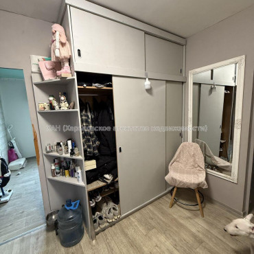 Продам квартиру, Академика Павлова ул. , 2 кім., 45.10 м², косметический ремонт 