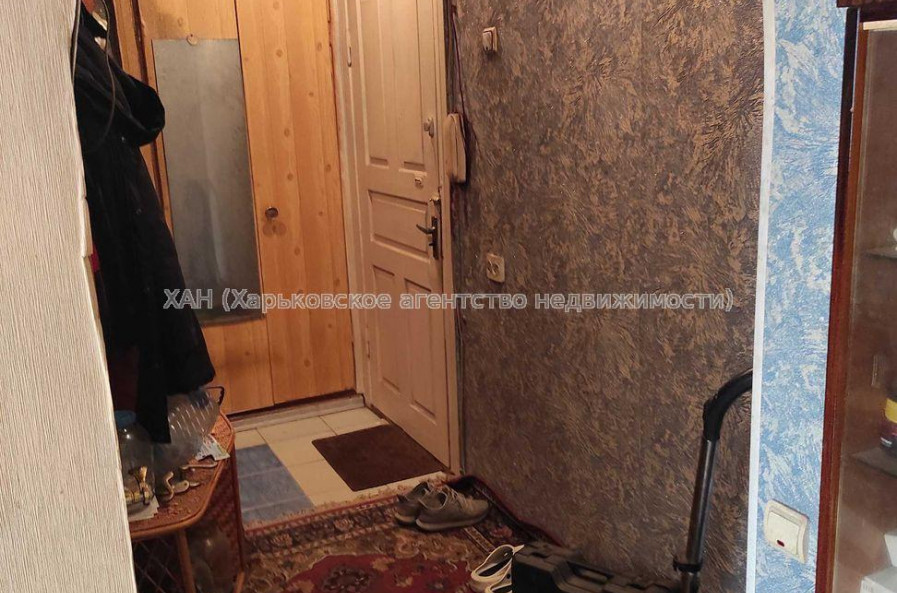 Продам квартиру, Непокоренных ул. , 2  ком., 52 м², косметический ремонт 