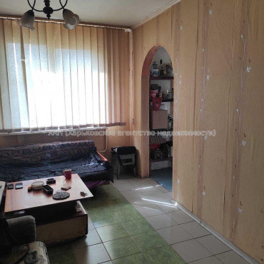 Продам квартиру, Непокоренных ул. , 2  ком., 52 м², косметический ремонт 