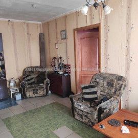 Продам квартиру, Непокоренных ул. , 2  ком., 52 м², косметический ремонт