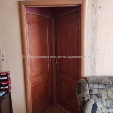 Продам квартиру, Непокоренных ул. , 2  ком., 52 м², косметический ремонт 
