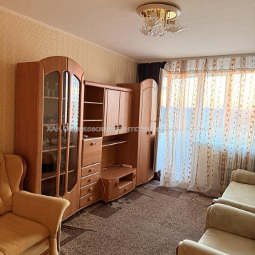 Продам квартиру, Леся Сердюка ул. , 4 , 1  ком., 33 м², косметический ремонт 