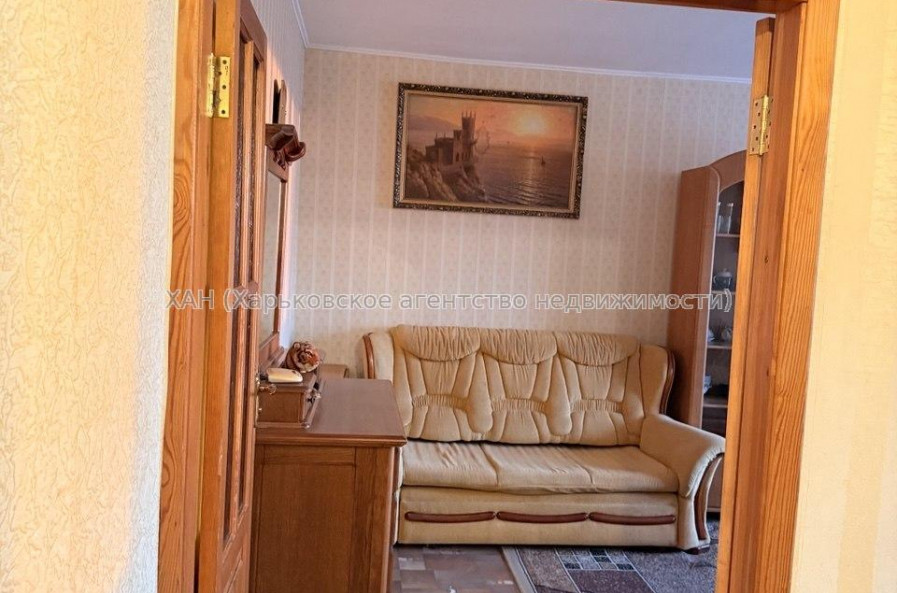 Продам квартиру, Леся Сердюка ул. , 4 , 1  ком., 33 м², косметический ремонт 