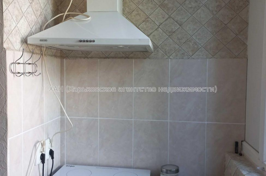 Продам квартиру, Шевченковский пер. , 1  ком., 18.50 м², капитальный ремонт 