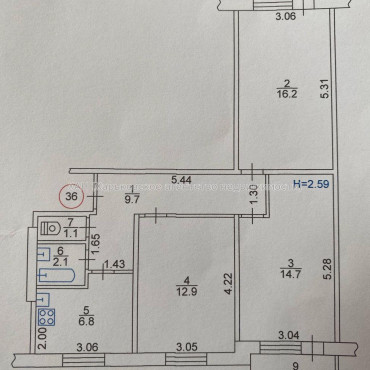 Продам квартиру, 3 кім., 68.30 м², косметический ремонт 