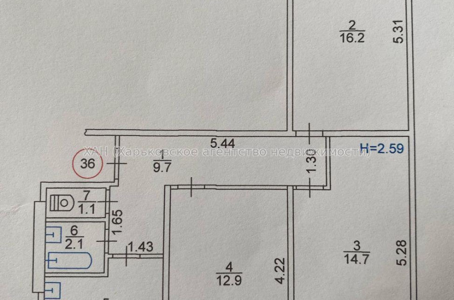 Продам квартиру, 3 кім., 68.30 м², косметический ремонт 