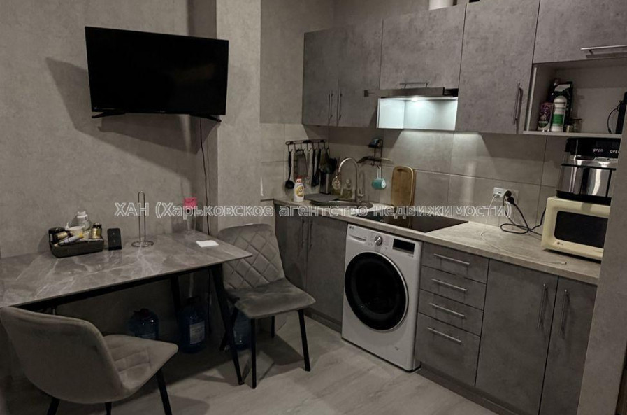 Продам квартиру, Тракторостроителей просп. , 1  ком., 39 м², евроремонт 