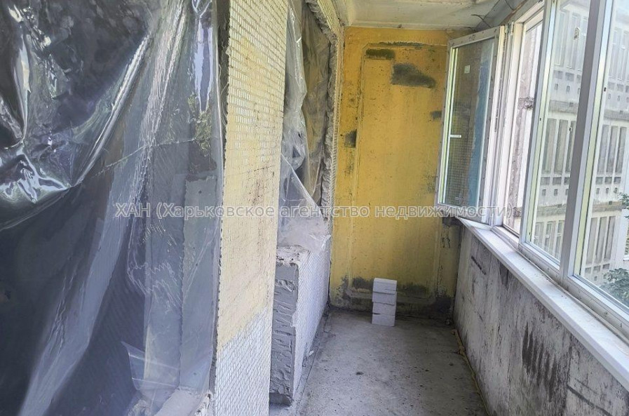 Продам квартиру, 1 кім., 38 м², без отделочных работ 