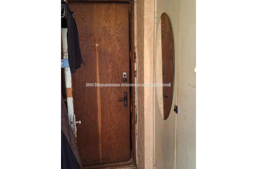 Продам квартиру, Жуковского просп. , 1  ком., 37 м², советский ремонт 