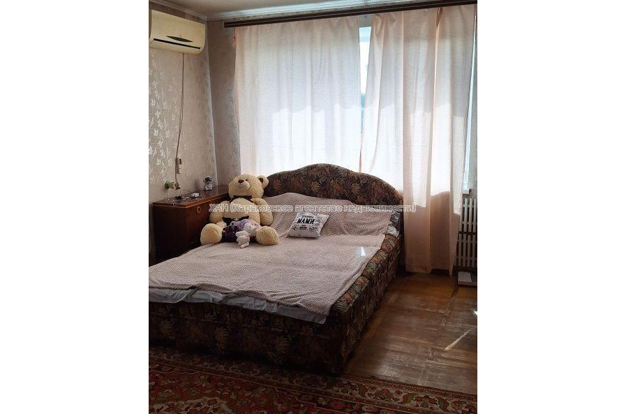 Продам квартиру, Жуковского просп. , 1  ком., 37 м², советский ремонт 