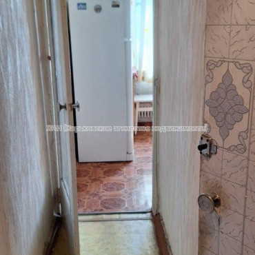 Продам квартиру, Жуковского просп. , 1  ком., 37 м², советский ремонт 