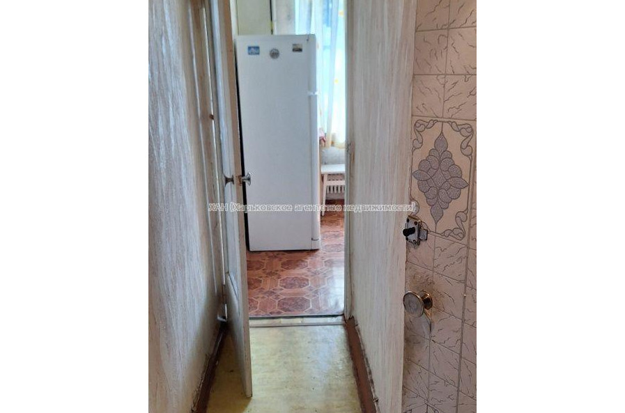 Продам квартиру, Жуковского просп. , 1  ком., 37 м², советский ремонт 