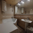 Продам квартиру, Юбилейный просп. , 3  ком., 64.80 м², капитальный ремонт 