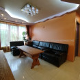 Продам квартиру, Юбилейный просп. , 3  ком., 64.80 м², капитальный ремонт 