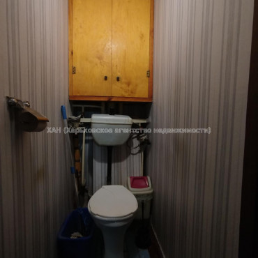 Продам квартиру, Тракторостроителей просп. , 150 , 4  ком., 84 м², советский ремонт 