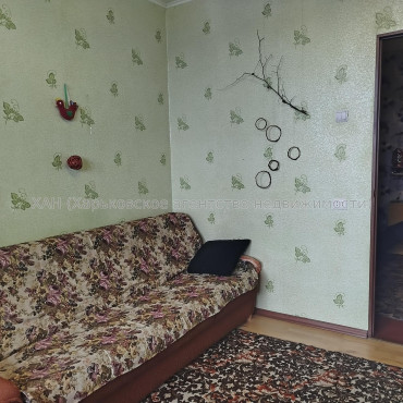 Продам квартиру, Тракторостроителей просп. , 150 , 4  ком., 84 м², советский ремонт 