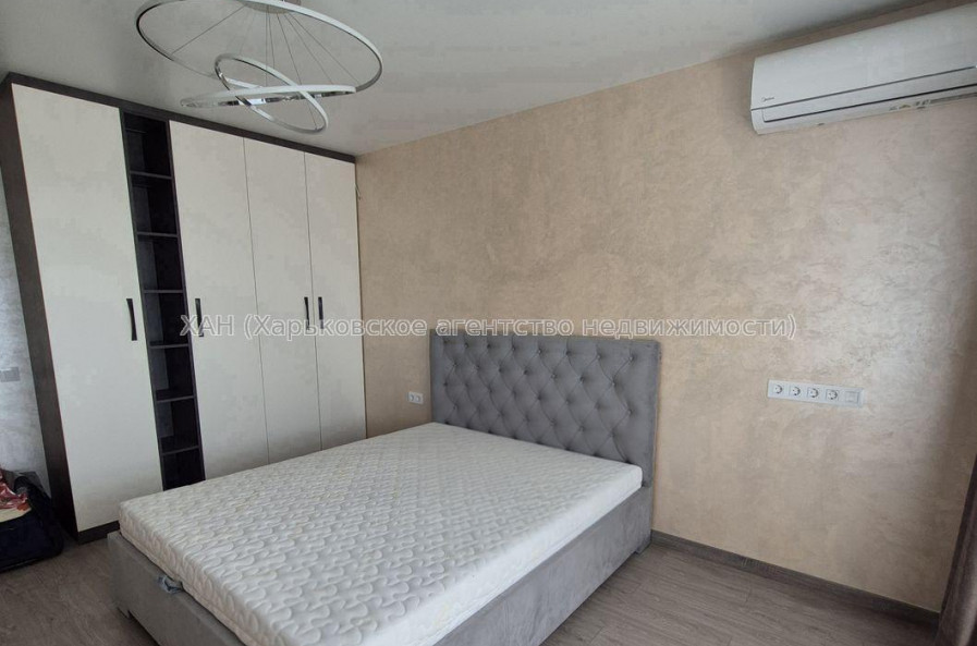 Продам квартиру, Аэрокосмический пр. , 2  ком., 49 м², авторский дизайн 