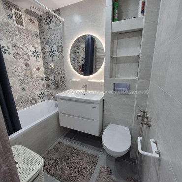 Продам квартиру, Аэрокосмический пр. , 2  ком., 49 м², авторский дизайн 