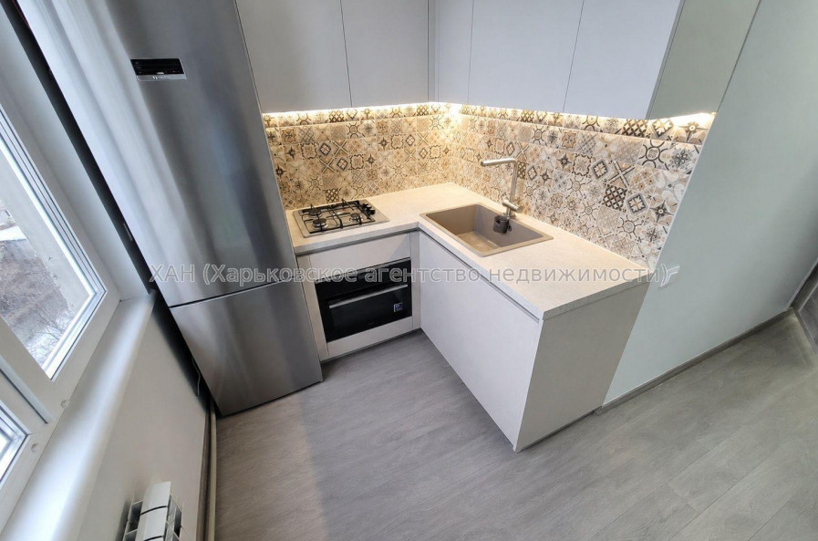 Продам квартиру, Аэрокосмический пр. , 2  ком., 49 м², авторский дизайн 