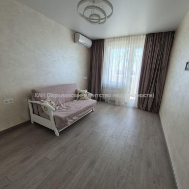Продам квартиру, Аэрокосмический пр. , 2  ком., 49 м², авторский дизайн 