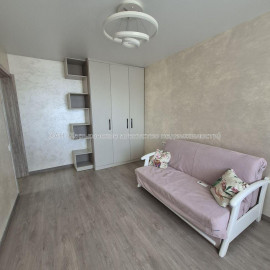 Продам квартиру, Аэрокосмический пр. , 2  ком., 49 м², авторский дизайн