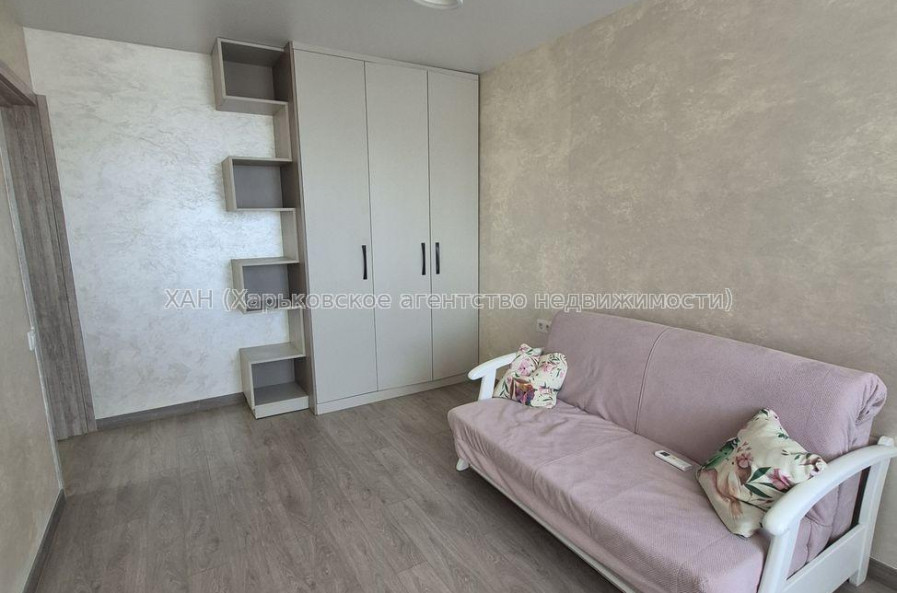 Продам квартиру, Аэрокосмический пр. , 2  ком., 49 м², авторский дизайн 