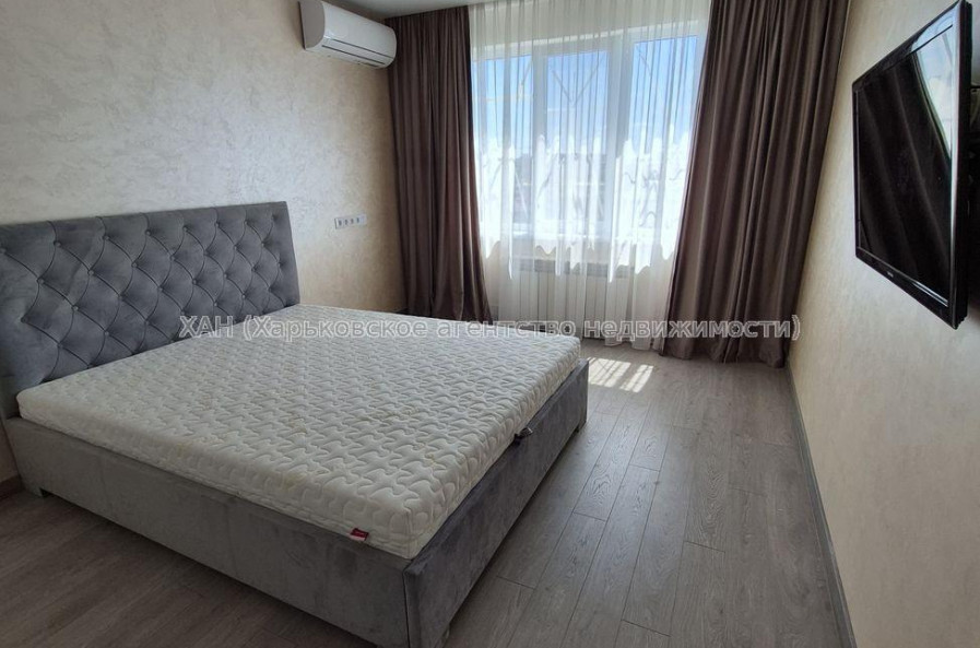 Продам квартиру, Аэрокосмический пр. , 2  ком., 49 м², авторский дизайн 