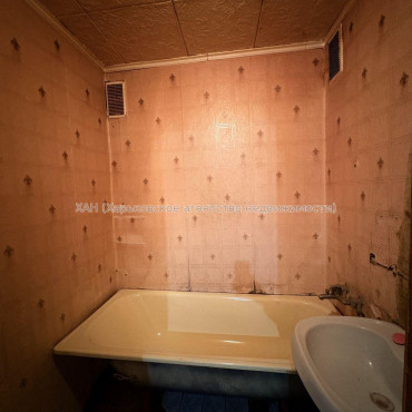 Продам квартиру, Клочковская ул. , 2 кім., 53 м², советский ремонт 